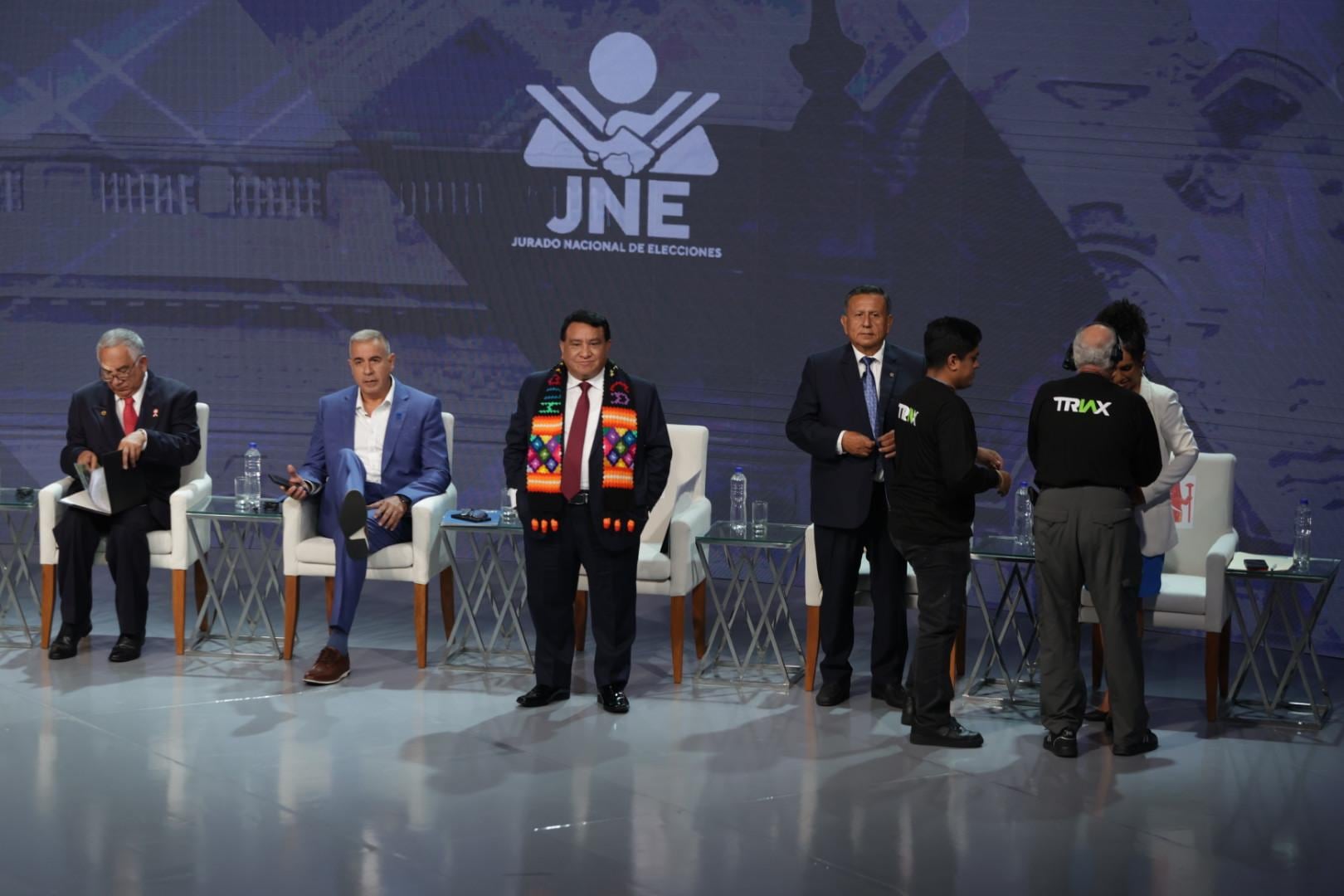 Debate electoral JNE |Candidatos asisten al Centro de Convenciones en San Borja, para participar del sexto día de debate electoral de cara a las elecciones presidenciales 2026. Fotos: Hugo Perez / @photo.gec