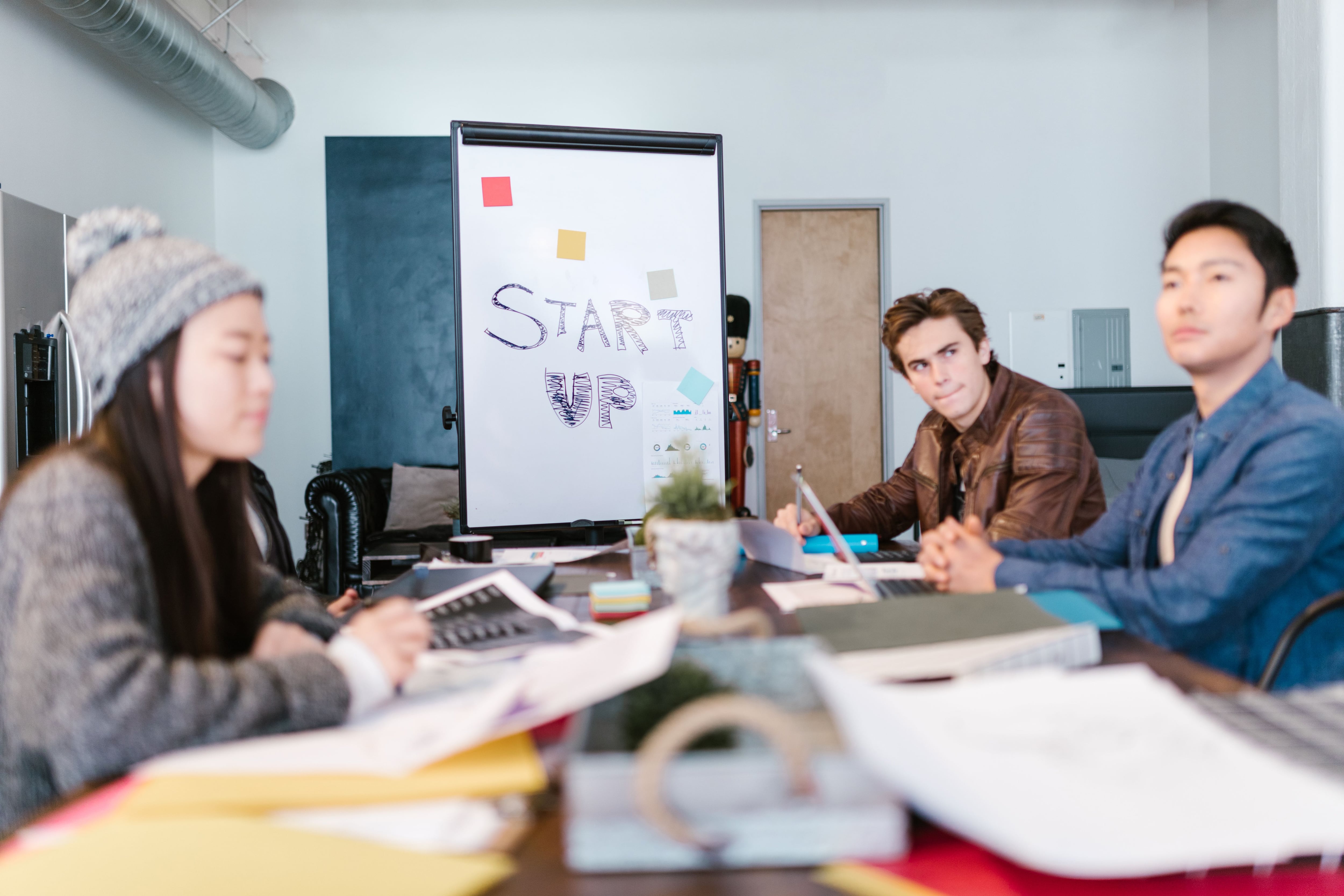 Startups en Perú: menos operaciones, más capital y una carrera por diferenciarse con IA