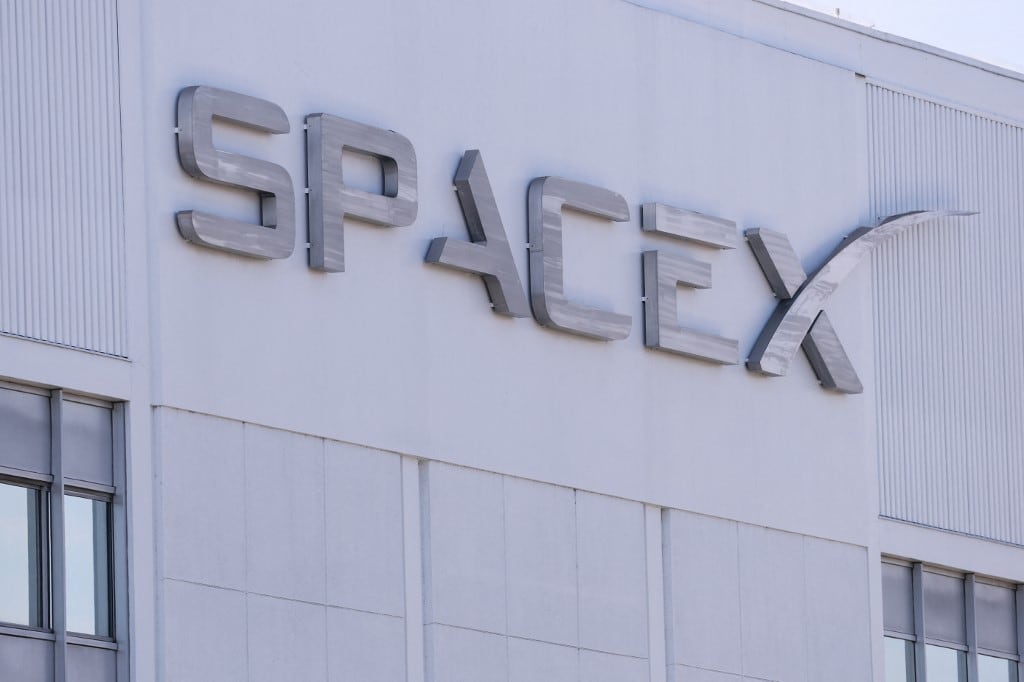 La empresa aeroespacial SpaceX, del magnate Elon Musk, solicitó de manera confidencial su salida a bolsa a la Comisión de Bolsa y Valores de EE.UU. (SEC, en inglés), según medios especializados. (Foto: Patrick T. Fallon / AFP)
