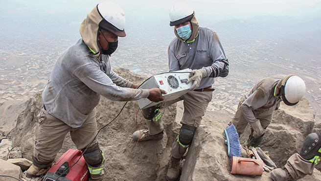Invervención del MTC a estaciones de radiodifusión ilegales. Foto: gob.pe