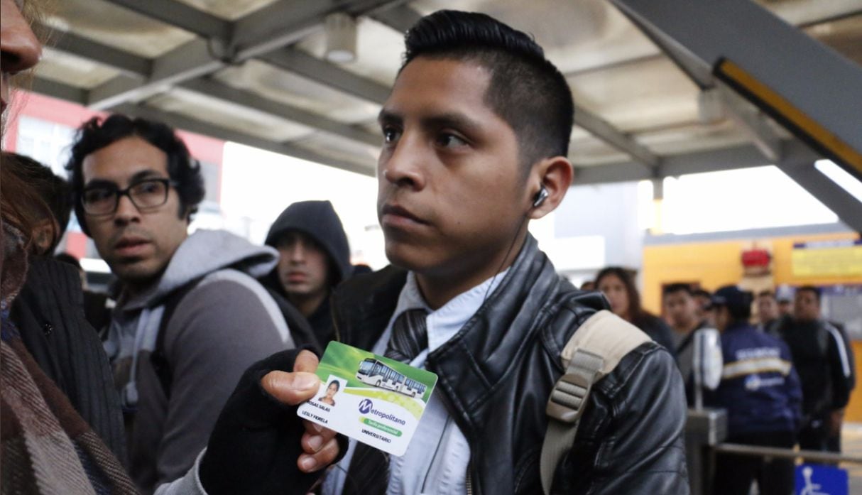 Una vez interpuesta la denuncia, se debe notificar la misma en los Centros de Atención de Tarjetas (CAT) ubicados en los terminales Naranjal y Matellini, así como en las estaciones Central y Javier Prado. (Foto: GEC)