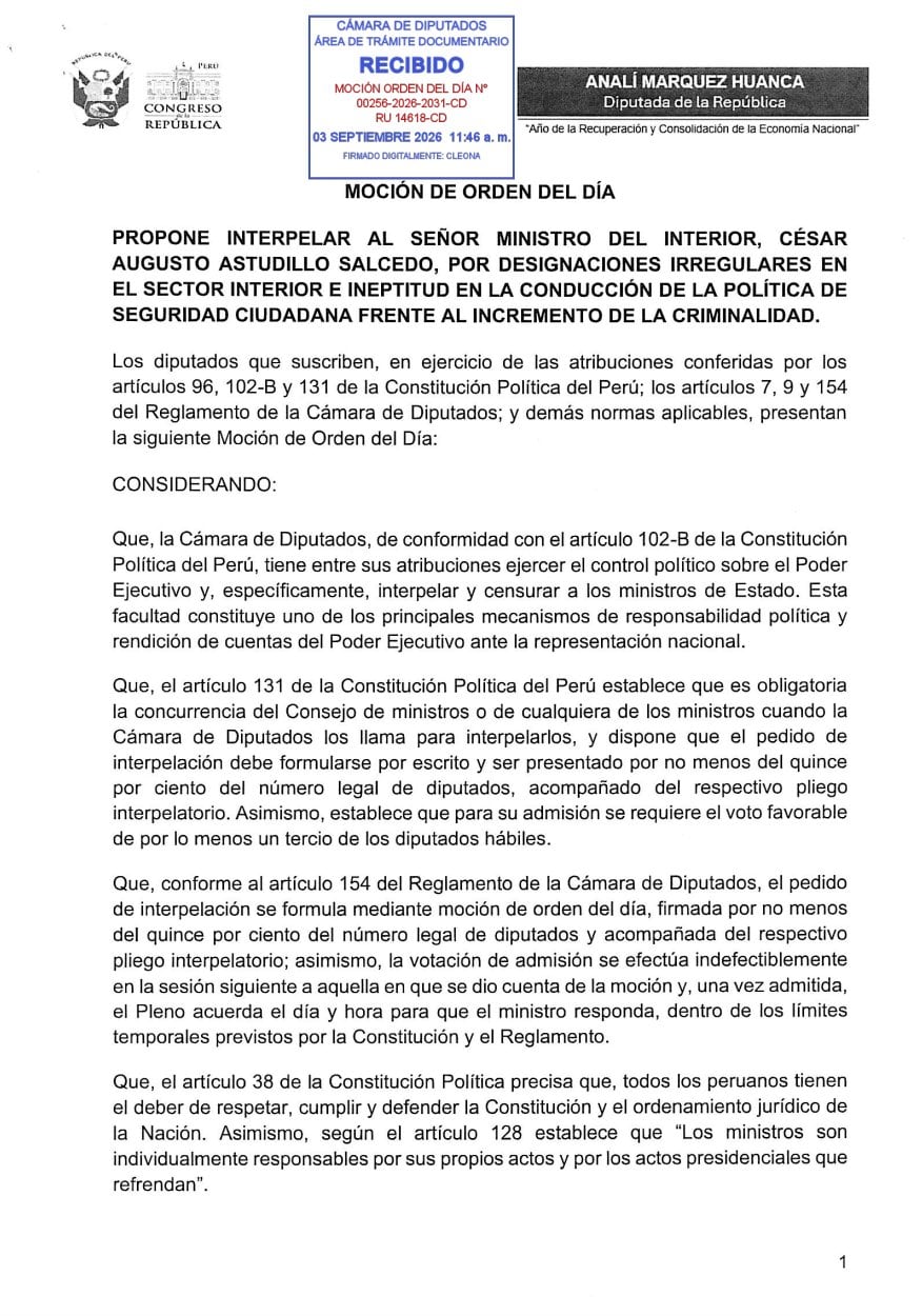 El documento de 12 páginas reúne más de las 20 firmas necesarias y ya fue remitido a la Oficialía Mayor del Congreso. Foto: Congreso.