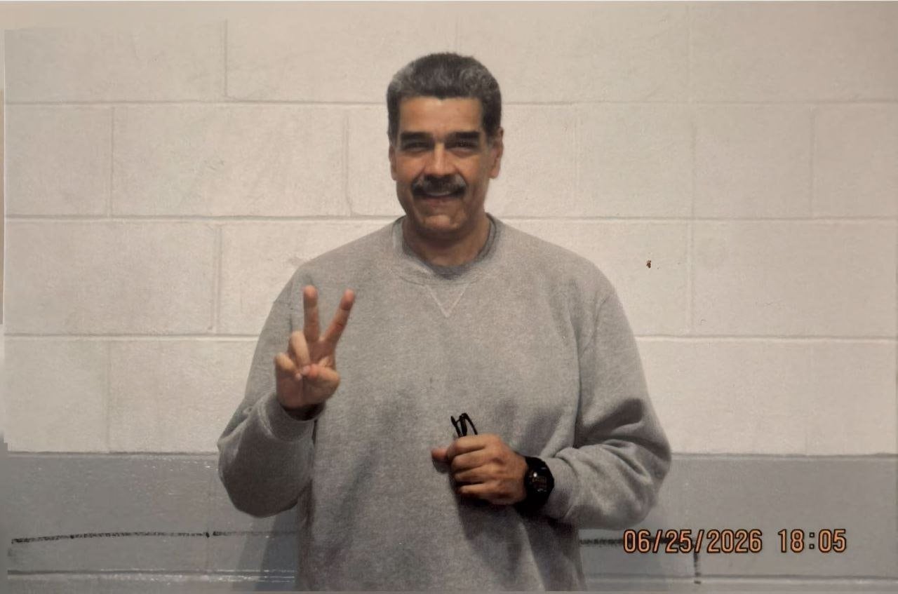 “Envío estas fotos como un pequeño regalo a todos mis nietos y nietas, a los niños y niñas, y a toda la gente noble que nos ama”, dijo Maduro en su redes. (@NicolasMaduro / X).