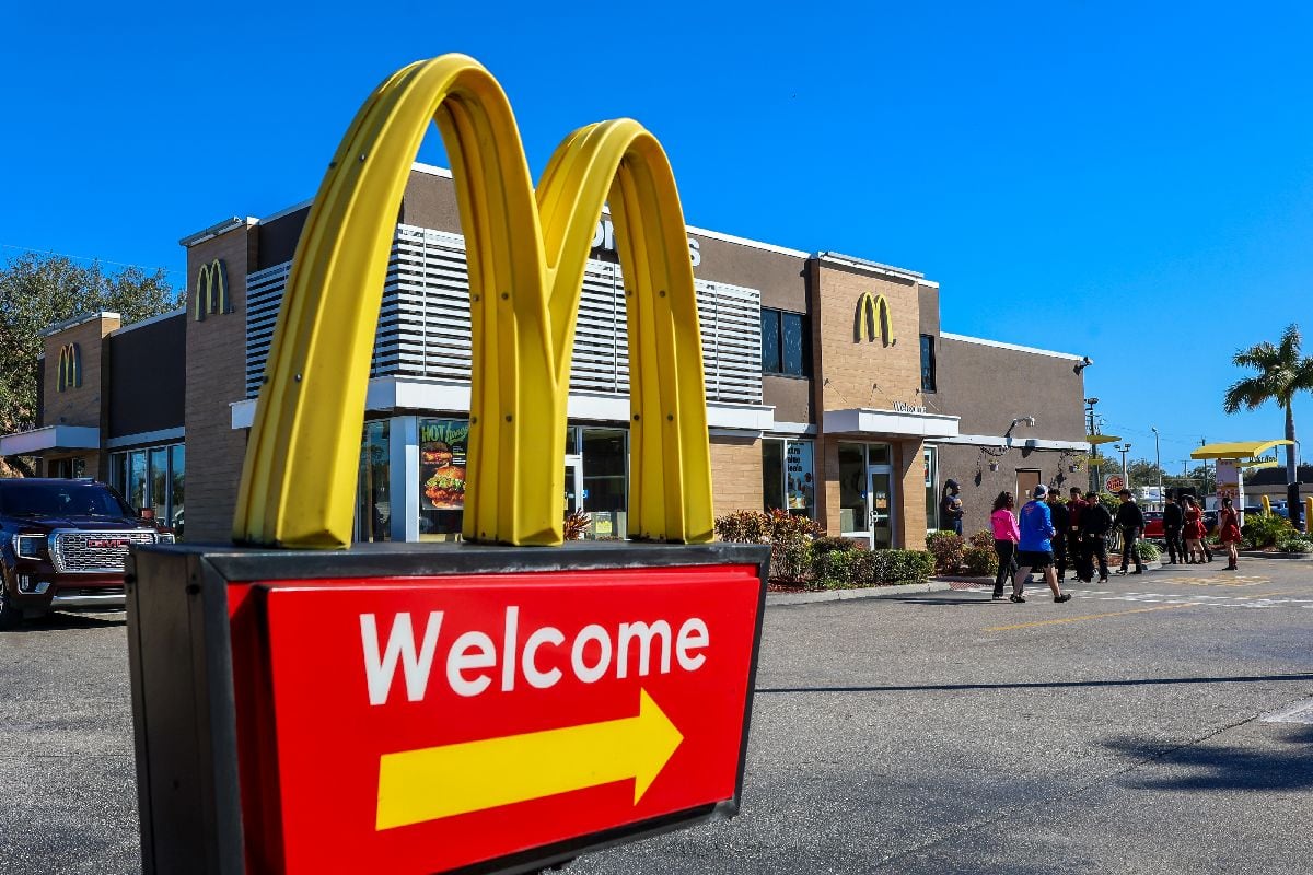 Las ventas comparables de McDonald’s en Estados Unidos han superado el crecimiento promedio de la industria de comida rápida durante cuatro trimestres consecutivos, según la firma de investigación Technomic.// Fotógrafo: Zak Bennett/Bloomberg