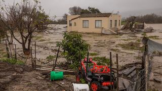 IRS: plazo para que damnificados de las tormentas paguen sus impuestos en EEUU