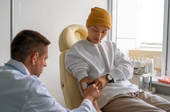 La importancia de los riesgos evitables es subrayada por los especialistas de salud pública y de oncología. (Foto referencial: Freepik)