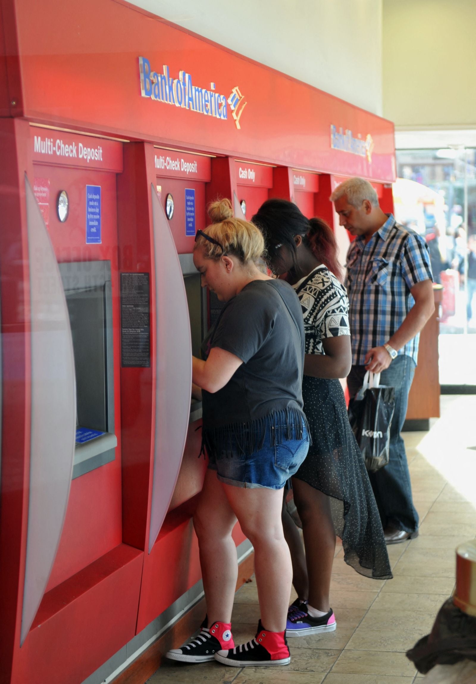 Bank of America mantiene su política de cierre de sucursales (Foto: AFP)