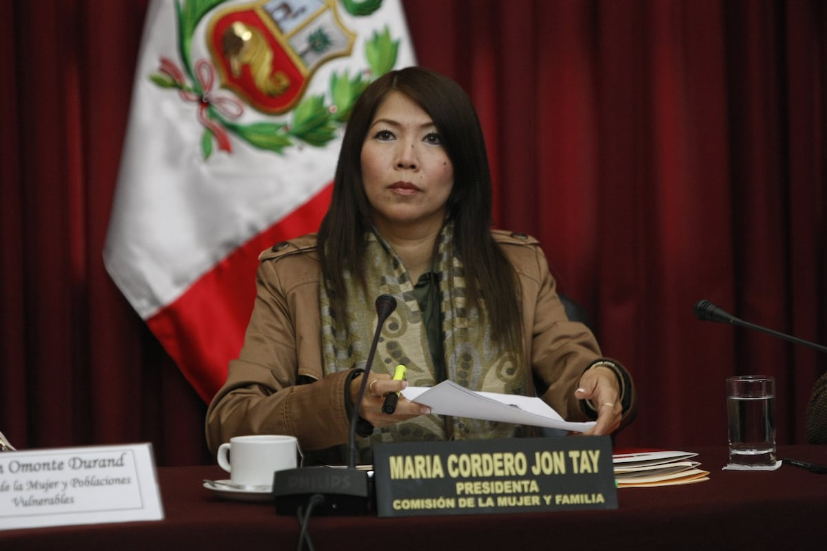 Suspenden a María Cordero por 120 días del cargo como congresista. Foto: GEC