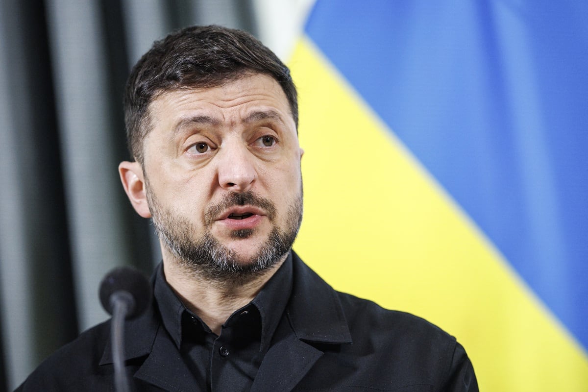 El presidente ucraniano, Volodymyr Zelensky, se dirige a una conferencia de prensa en el Catshuis de La Haya, el 16 de diciembre de 2025. (Remko DE WAAL / ANP / AFP)