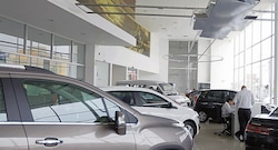 Perú alcanza récord de venta de vehículos nuevos, pero ¿por qué envejece parque automotor?