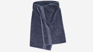 ¿Cuál es el precio de la falda en forma de toalla que ha lanzado Balenciaga?