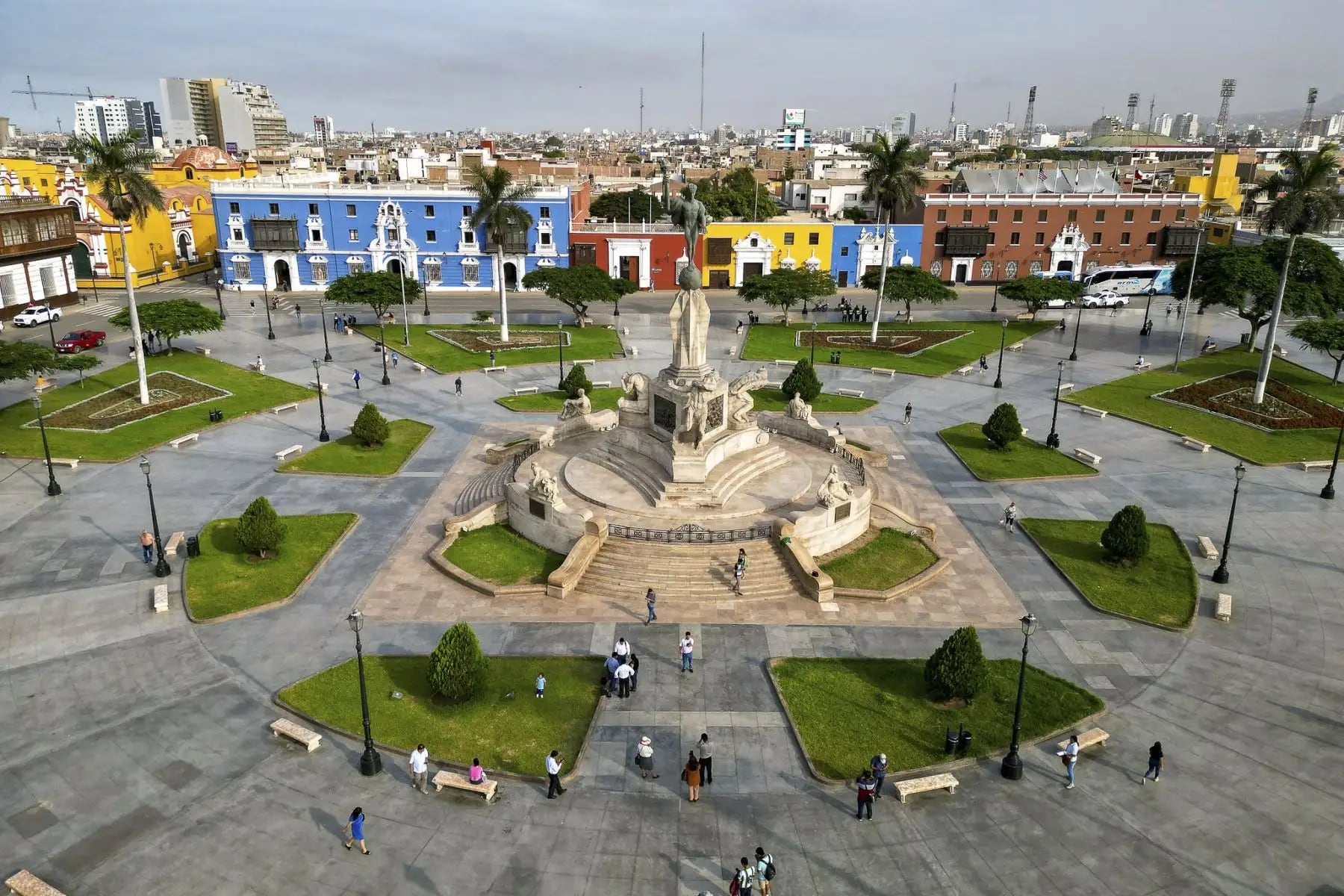 ¿Qué se necesita para elevar la competitividad en La Libertad? (Foto: Andina)