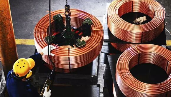 Codelco apunta a recuperar su producción propia de 1.7 millones de toneladas de cobre hacia el término de la década