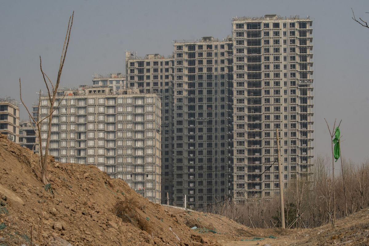Edificios residenciales en construcción en Beijing, China, el sábado 4 de marzo de 2023. Los compradores de propiedades en China han vuelto a la caza, pero aún no están listos para invertir, lo que pone de relieve el delicado estado del mercado inmobiliario del país. Fotógrafo: Qilai Shen/Bloomberg