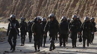 Cancillería evalúa evacuación de peruanos afectados por bloqueos de vías en Bolivia