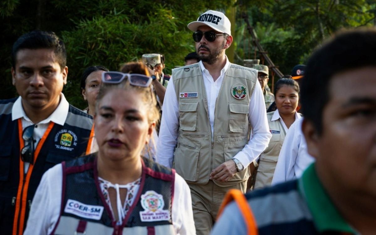 A través de un oficio remitido a la presidenta de la Comisión de Defensa Nacional, el ministro Amadeo Flores solicitó participar en la próxima sesión ordinaria junto a su equipo técnico. Foto: Mindef.
