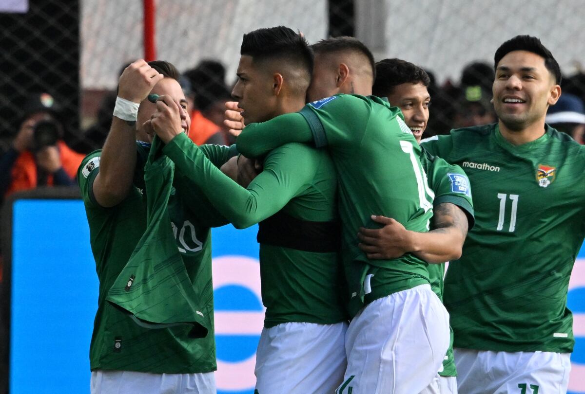 Venezuela no pudo en su visita a El Alto y perdió por goleada ante Bolivia en la fecha 7 de Eliminatorias 2026. (Foto: AFP)