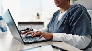 Colegio de Enfermeros del Perú permitirá colegiatura de técnicos que convalidaron carrera