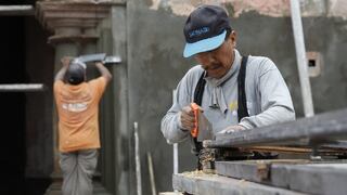 Más de la mitad de la población laboral en el Perú no tiene beneficios sociales