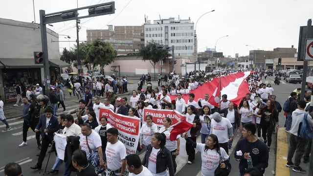 Gamarra: Empresarios marchan contra la delincuencia hacia Palacio de Gobierno