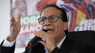 Roberto Sánchez: chats de exasesora lo implicarían en presunto recorte de sueldos en el Congreso
