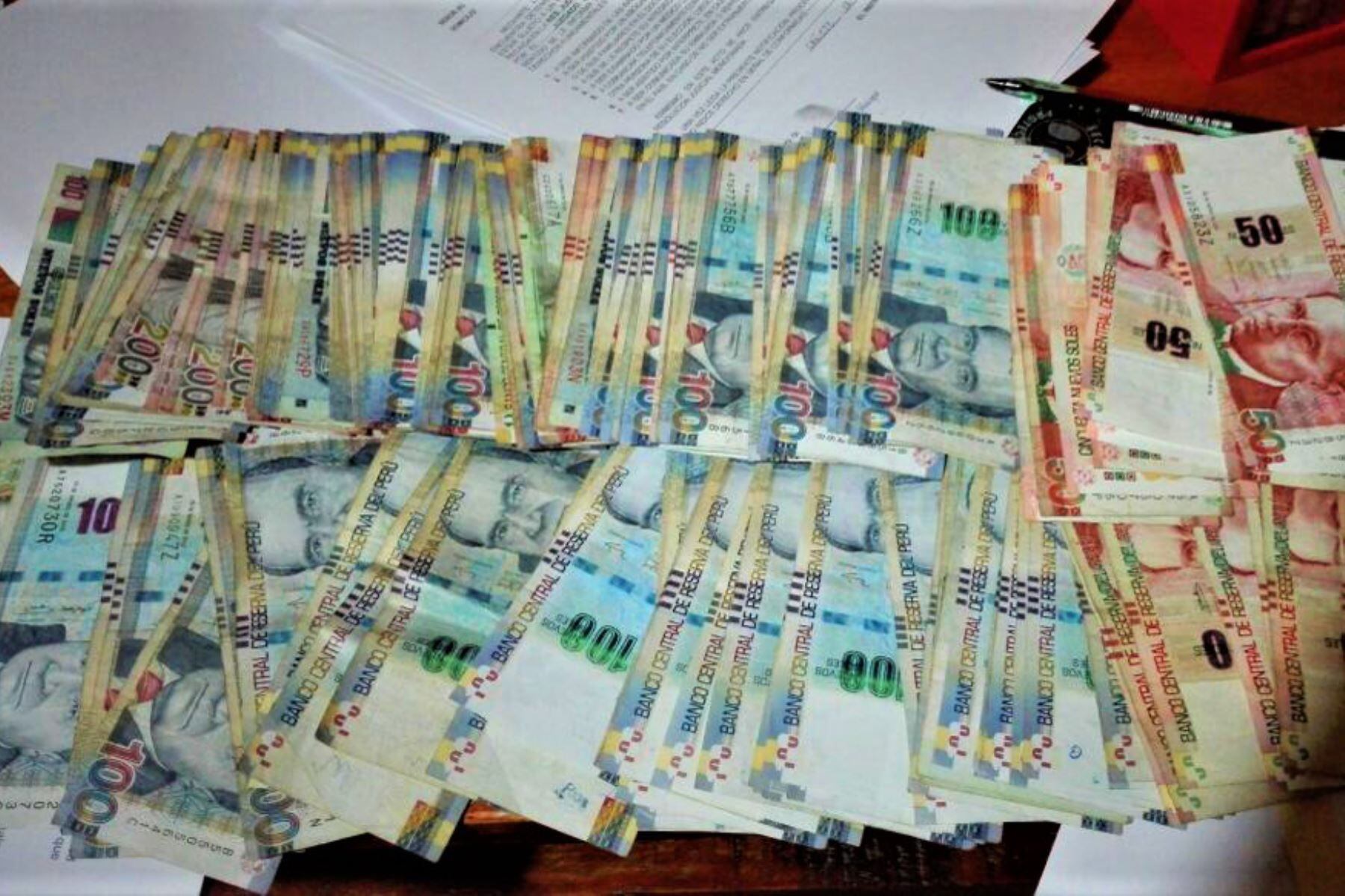 1 de diciembre del 2009. Hace 15 años. Lavado de dinero se dirige a la construcción y turismo.