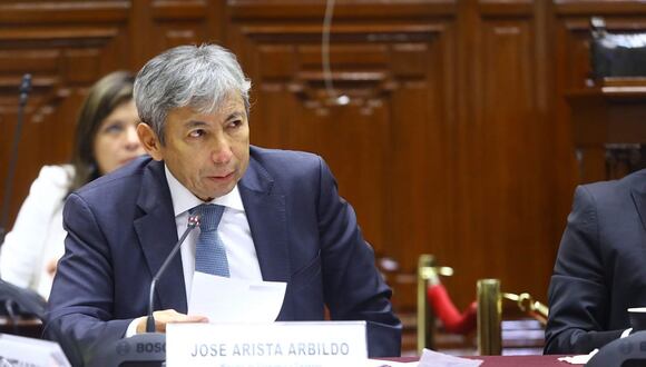 José Arista, ministro de Economía y Finanzas, acudió al Congreso de la República. (Foto: Congreso)