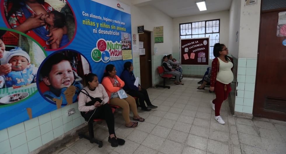 17 DE AGOSTO DE 2018
Viceministro de Salud inspeccionará el hospital Santa Rosa (Pueblo Libre) tras la declaratoria de emergencia sanitaria de 198 establecimientos de salud de lima.
POSTA MEDICA
FOTO: ROLLY REYNA / EL COMERCIO PERU
