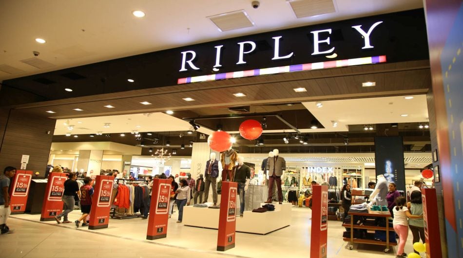 Ripley reportó ingresos por US$ 2,466 millones aproximadamente ($2′219,805 millones de pesos chilenos) en 2025.