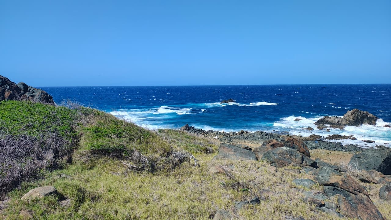 Sendero hacia la piscina natural Conchi. (Foto: Camila Vera, solo para Gestión)