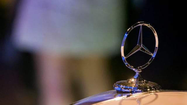 La mayoría de trabajadores de Mercedes-Benz en EE.UU. deciden unirse al sindicato UAW