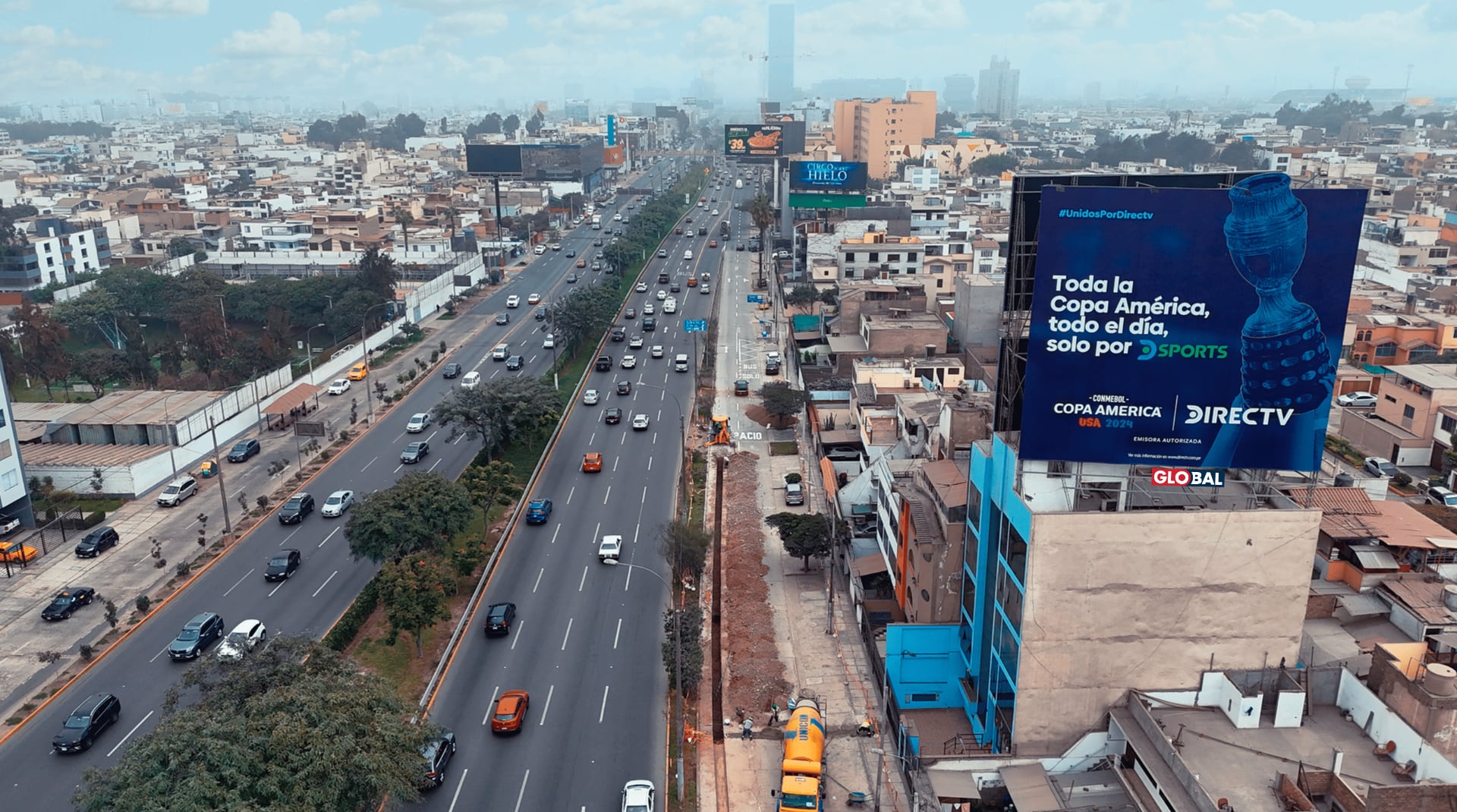 Global Vía Pública, holding regional de medios Out Of Home (OOH) con operaciones en Argentina, Chile, Perú, Uruguay y México, cerró 2025 con una mejora interanual de ingresos y resultados de doble dígito. (Foto: Global Vía Pública)