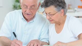 Francia estudia subir de 62 a 64 años la jubilación para cobrar la pensión completa