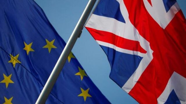Londres y Bruselas se dan hasta el domingo para decidir sobre negociación posBrexit