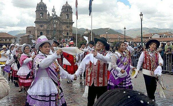 Más de 30 delegaciones participarán del 'Kacharpari' de Carnaval en Cusco