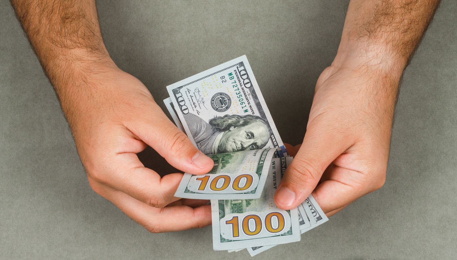 En Illinois, miles de personas podrán recibir un cheque de hasta US$100 dólares (Foto: Freepik)