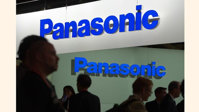 Panasonic, proveedor de Tesla, aumenta ventas de baterías