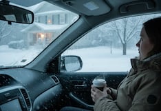 Los objetos que no debes olvidar en tu vehículo ante la tormenta invernal en EE.UU.