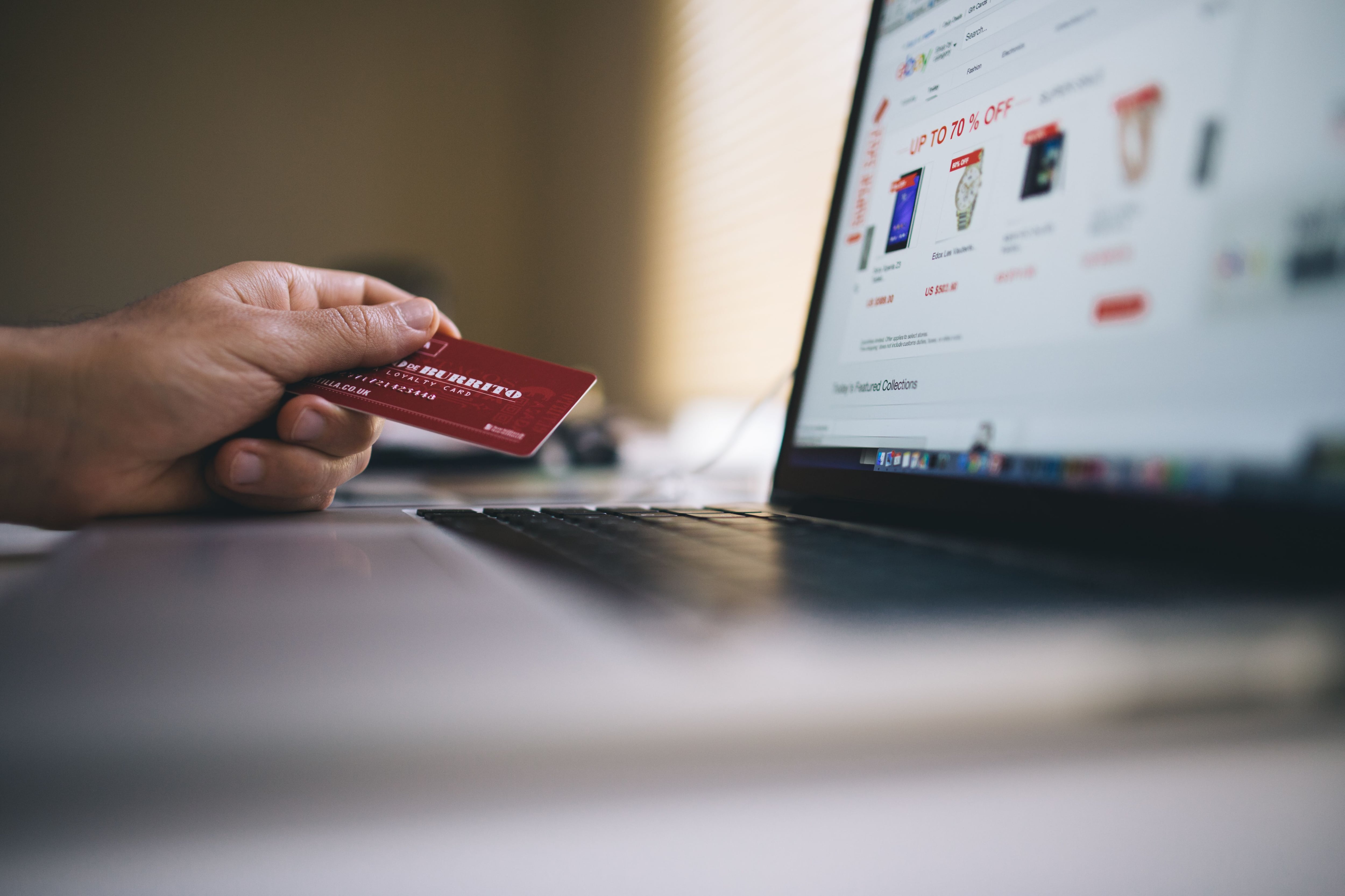 El negocio detrás de los descuentos: ¿qué factores definen cuánto pueden rebajar sus precios las empresas? Foto: Pexels.