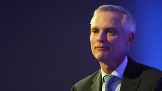 CEO de American Airlines se une a críticas contra Boeing por fallas de 737 Max 9