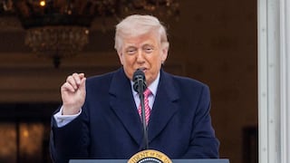 Trump dice que EE.UU. “está en conversaciones serias con un régimen nuevo y más razonable” en Irán