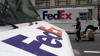 FedEx confirma "error" por devolución de paquete de Huawei; China exige explicaciones