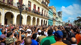 Cuba bajo control policial y sin internet móvil tras manifestaciones antigubernamentales