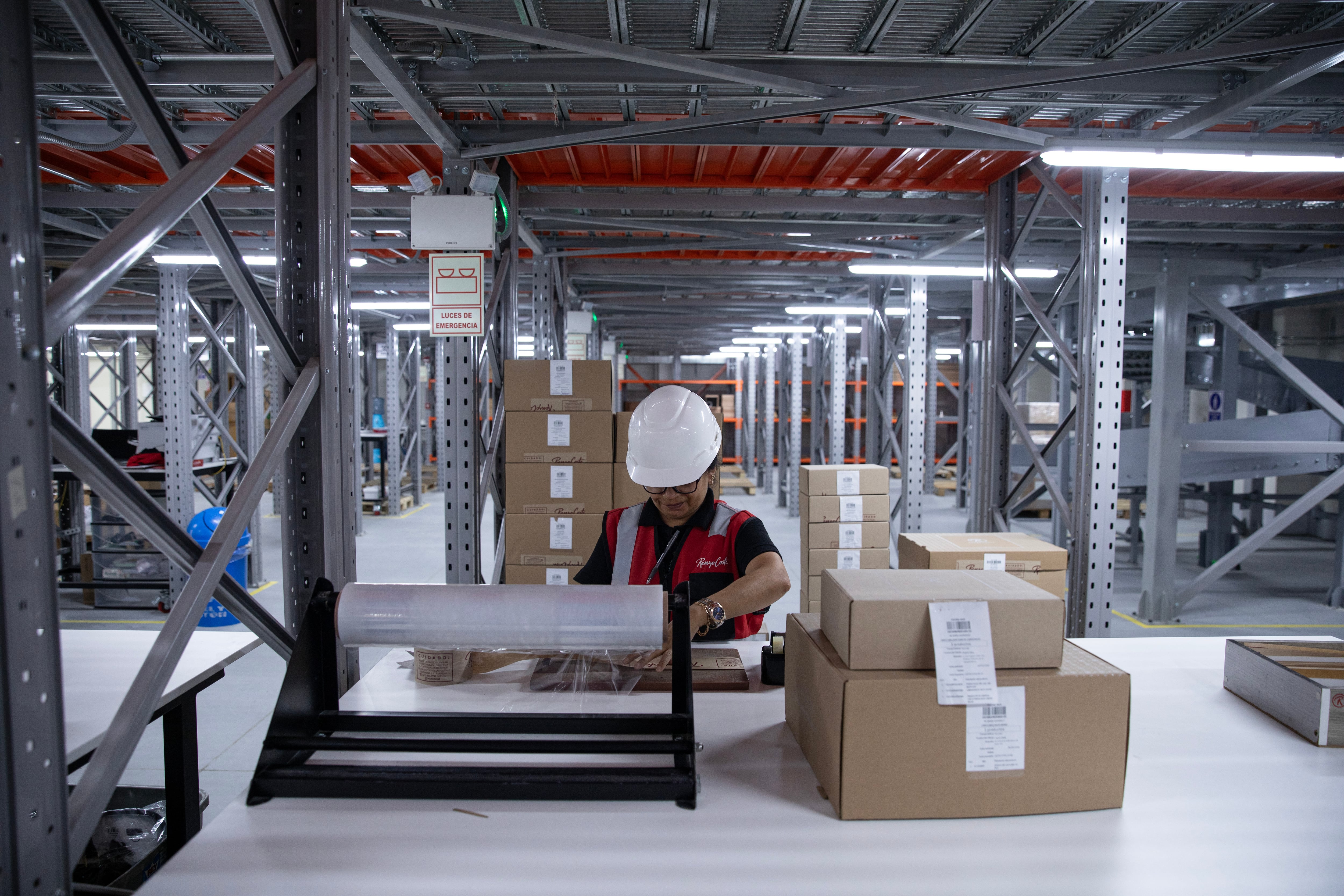 Renzo Costa triplica logística y alista expansión internacional con nuevo centro de distribución. Foto: Renzo Costa