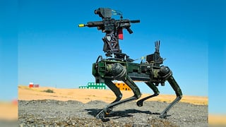 El perro robot del ejército de Estados Unidos equipado con rifles impulsado por IA