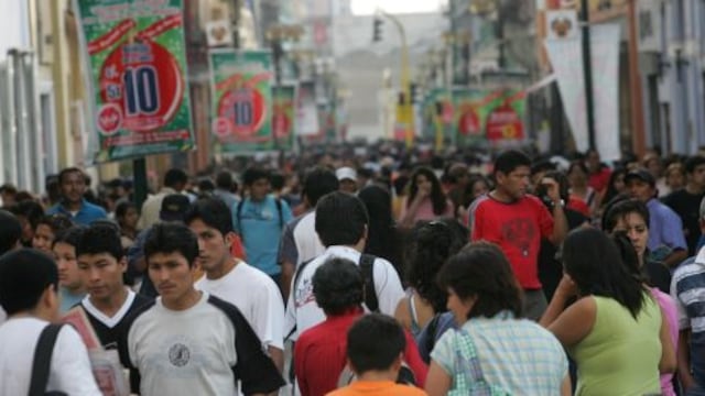 Pesimismo es el principal rasgo de la población peruana
