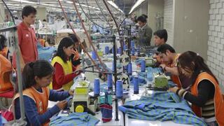 ¿Se debe restringir la importación de productos textiles de China?