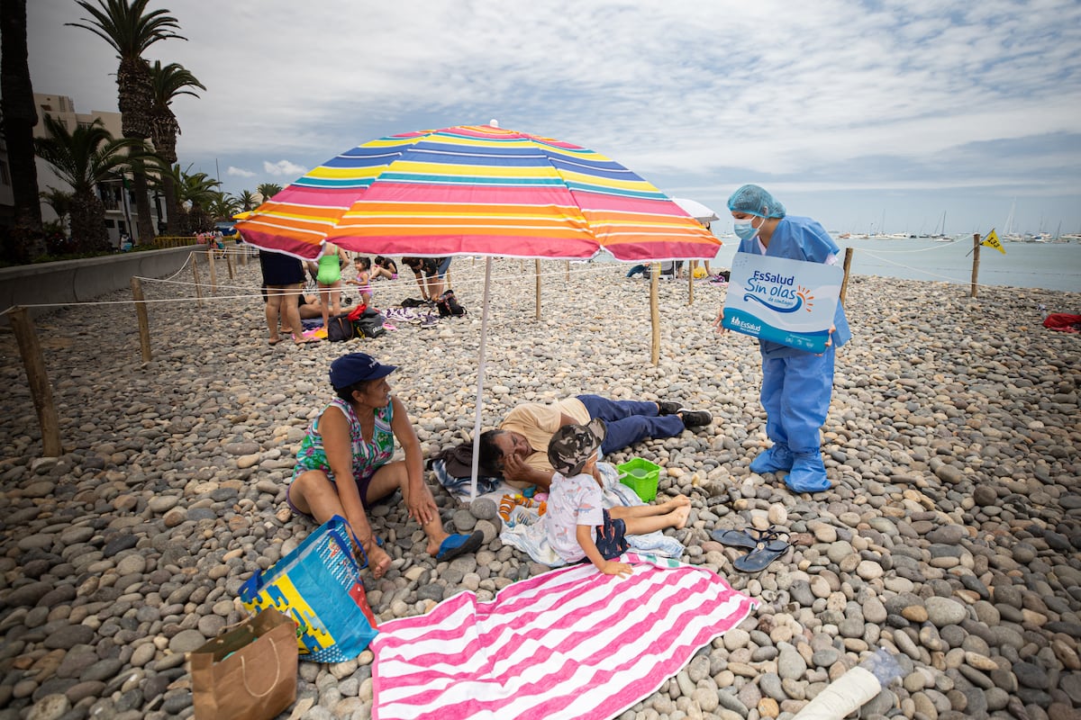 Este sábado 19 y domingo 20 de marzo, el Seguro Social tomará muestras de descarte de COVID-19 en una playa y un zoológico de Callao y Lima, respectivamente. (Foto: Essalud)