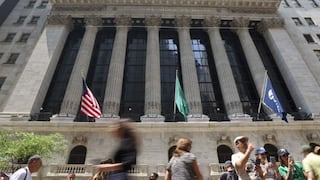 Wall Street cierra a la baja tras advertencias de Trump sobre nuevos ataques a Irán