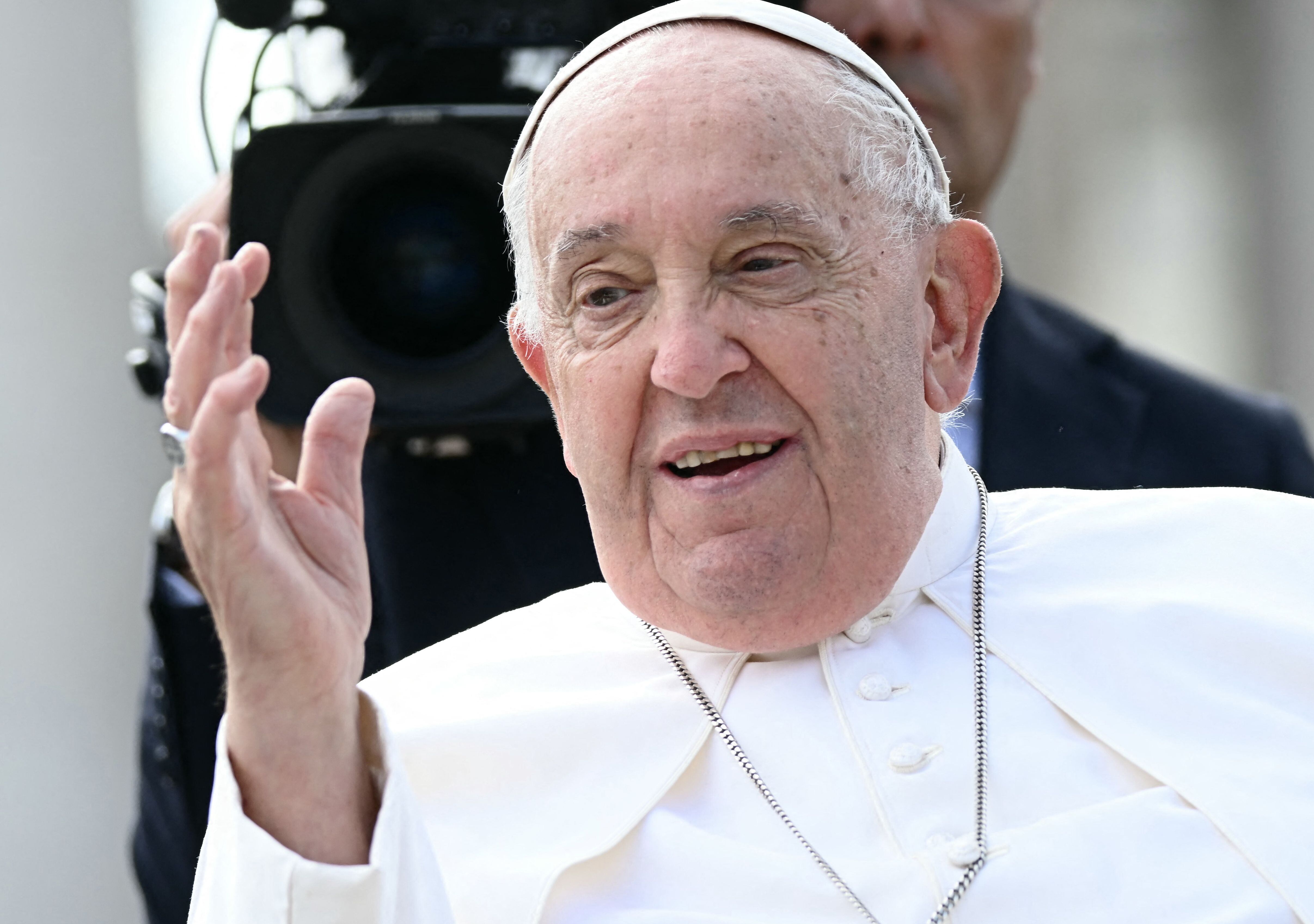 El cónclave papal, un proceso divino con candidatos conocidos como 'papables', definirá al sucesor de Francisco.